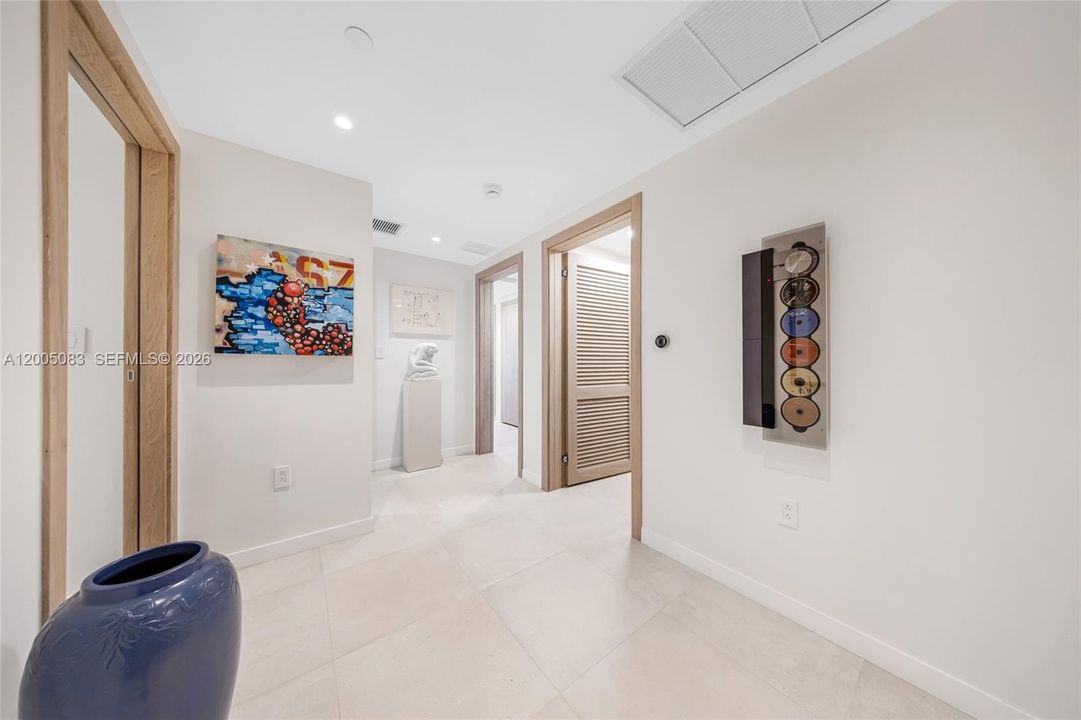 For Sale: $4,900,000 (4 beds, 4 baths, 3521 Square Feet)