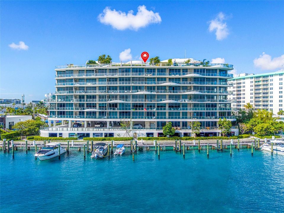 For Sale: $4,900,000 (4 beds, 4 baths, 3521 Square Feet)