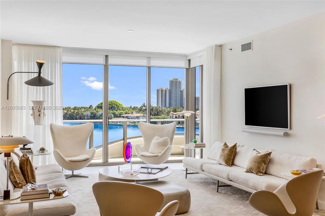 For Sale: $4,900,000 (4 beds, 4 baths, 3521 Square Feet)
