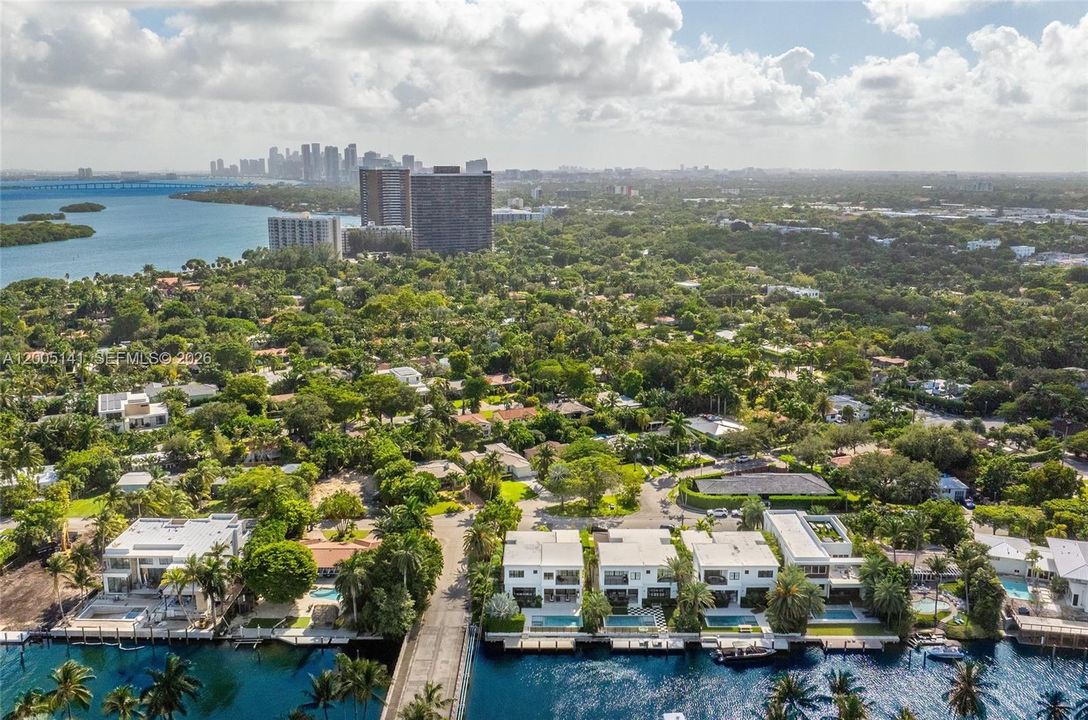 For Sale: $7,730,000 (5 beds, 4 baths, 4303 Square Feet)