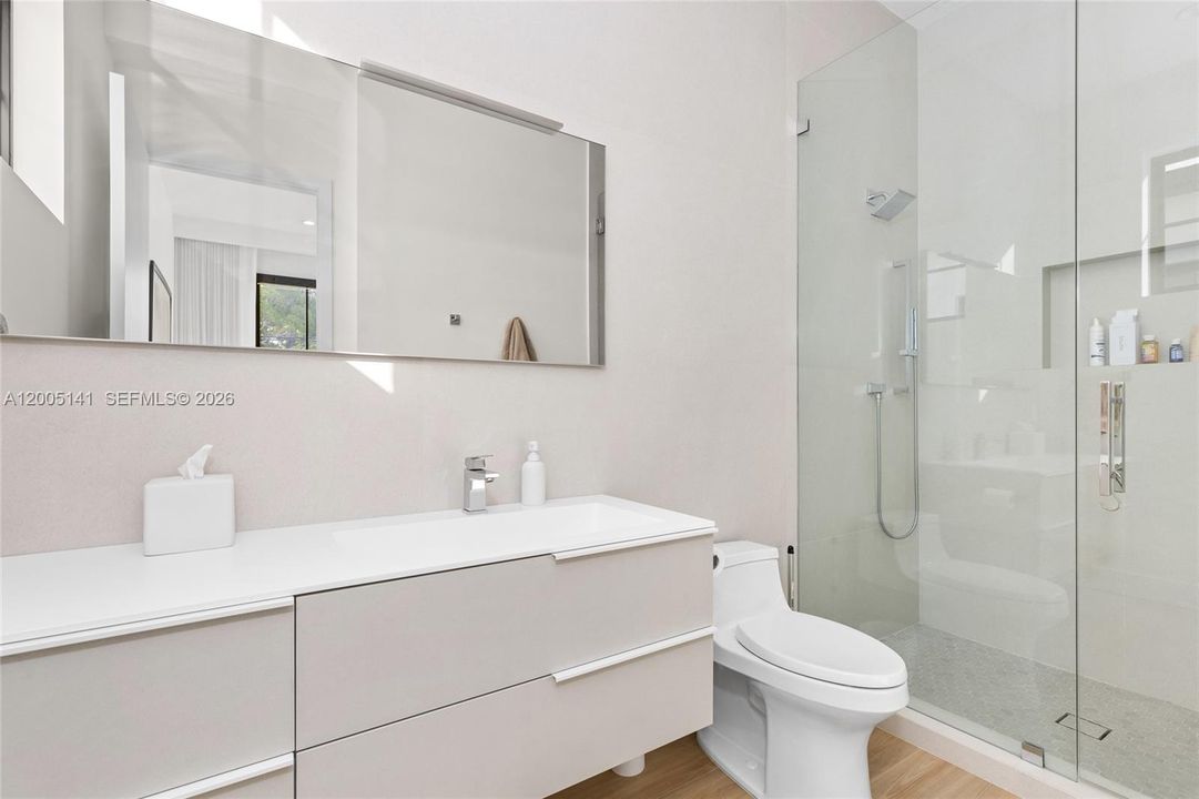 For Sale: $7,730,000 (5 beds, 4 baths, 4303 Square Feet)