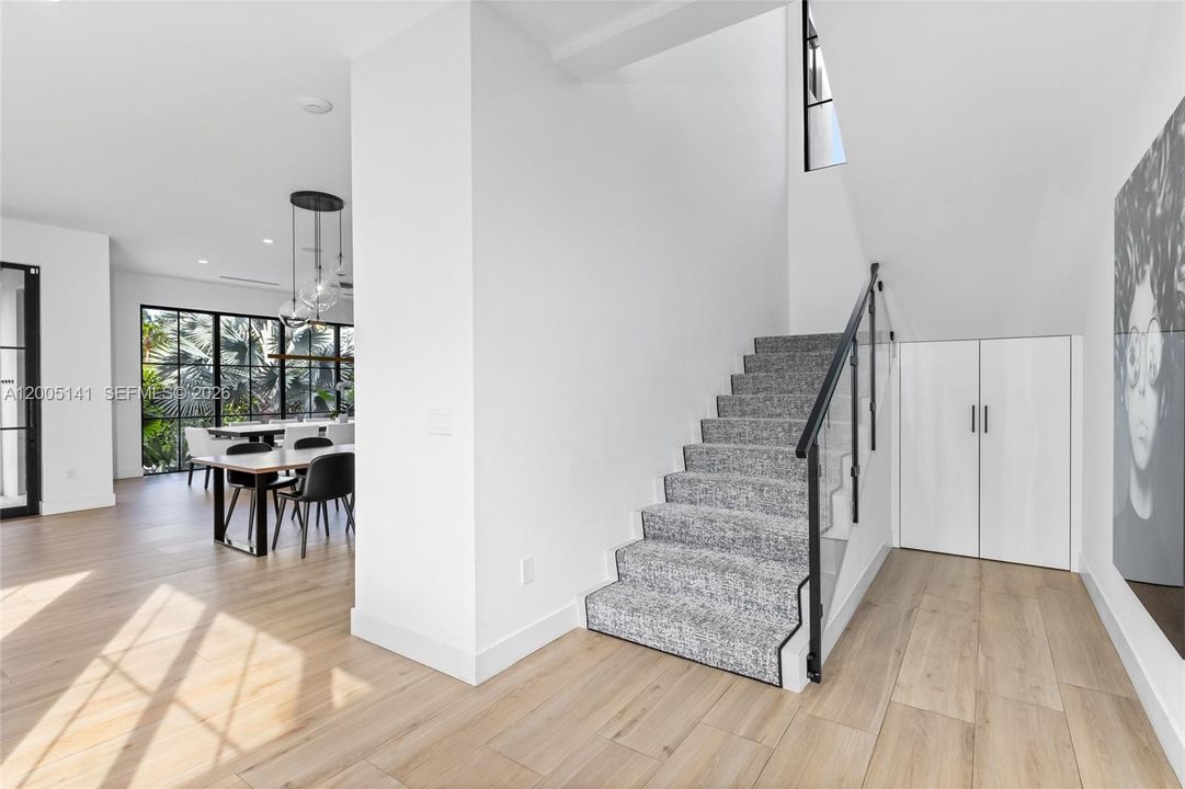 For Sale: $7,730,000 (5 beds, 4 baths, 4303 Square Feet)