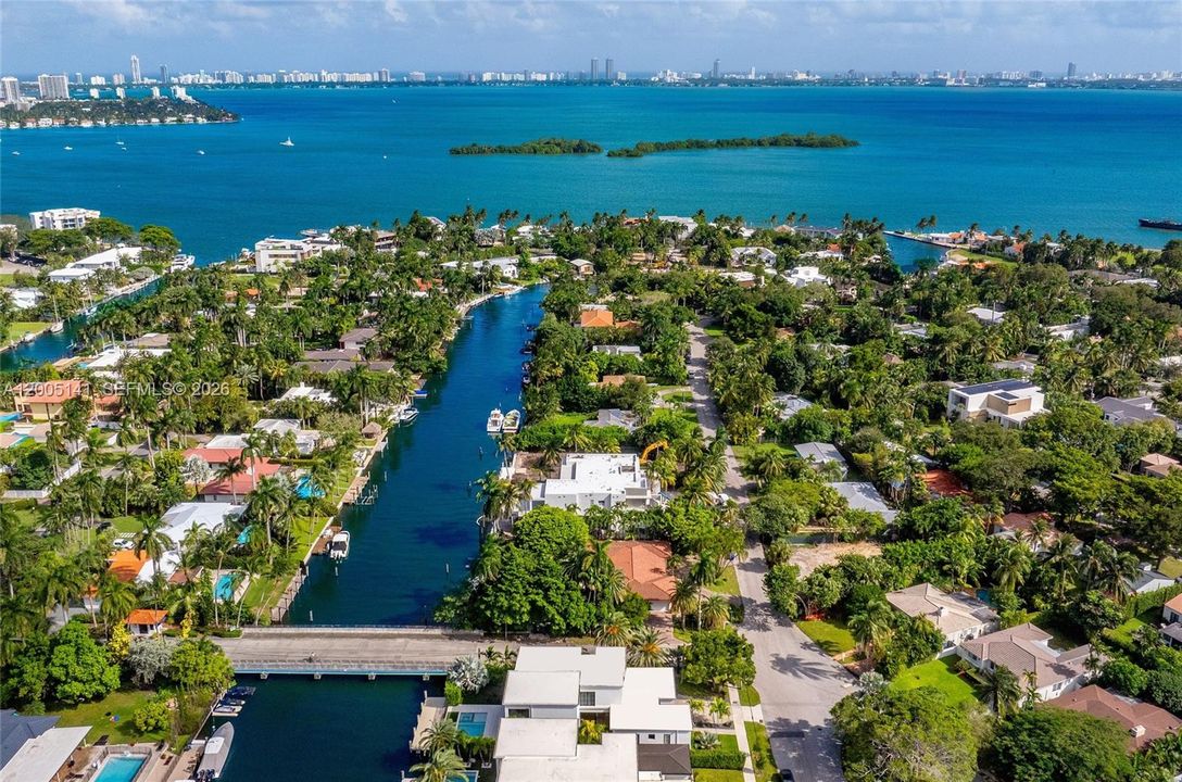 For Sale: $7,730,000 (5 beds, 4 baths, 4303 Square Feet)