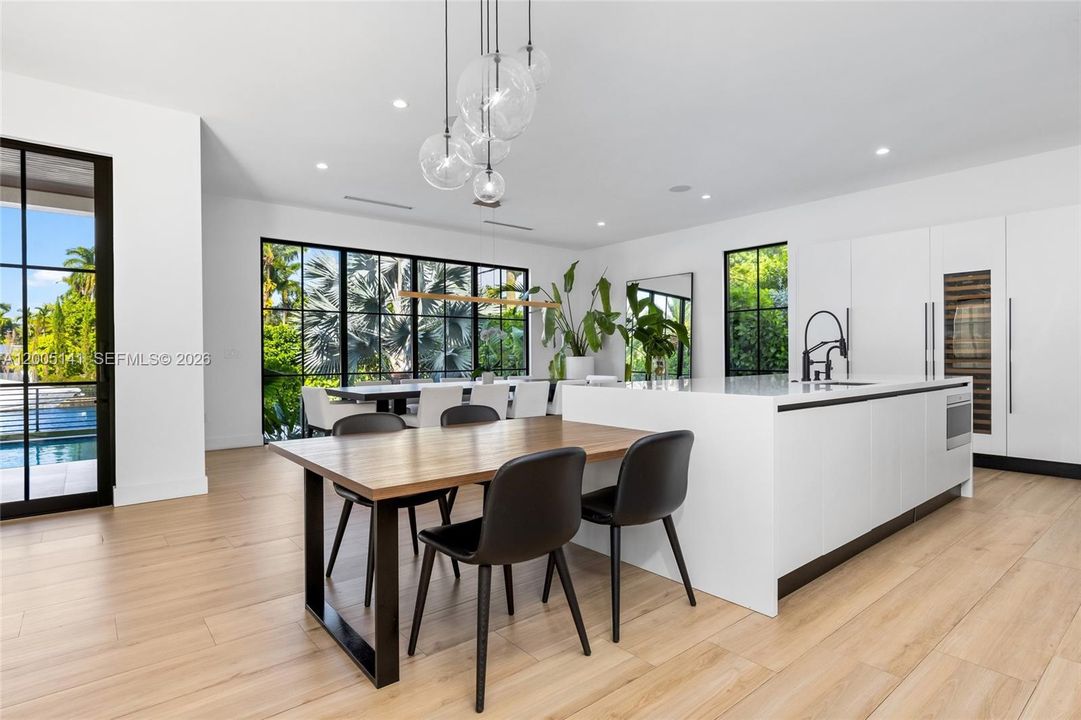 For Sale: $7,730,000 (5 beds, 4 baths, 4303 Square Feet)