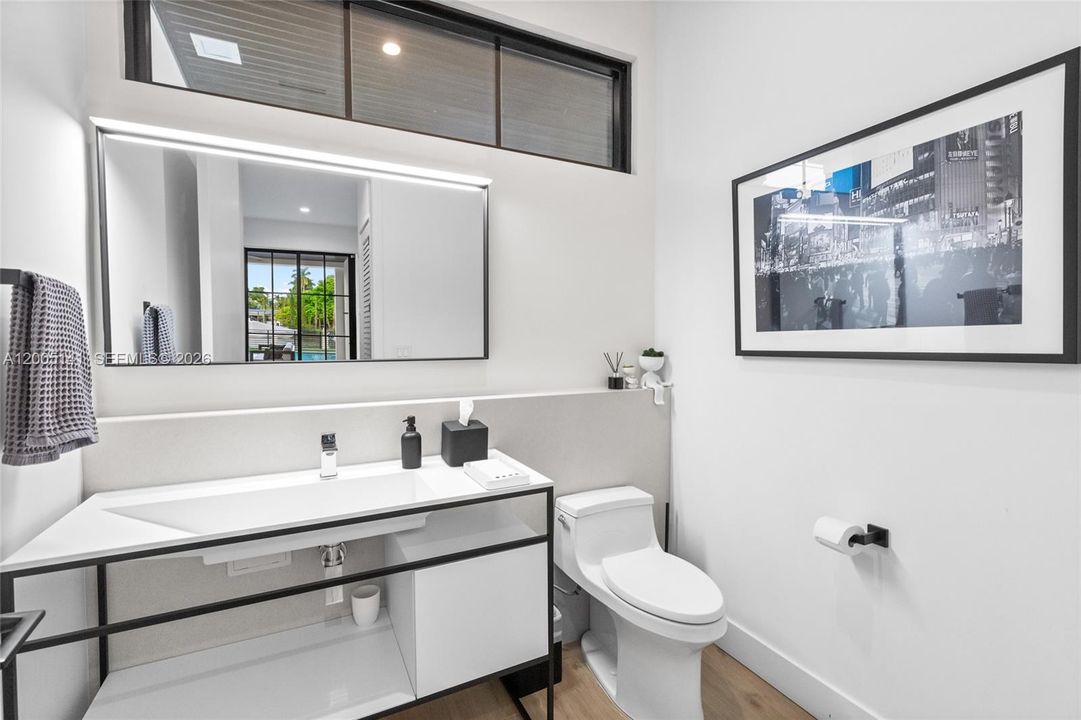 For Sale: $7,730,000 (5 beds, 4 baths, 4303 Square Feet)