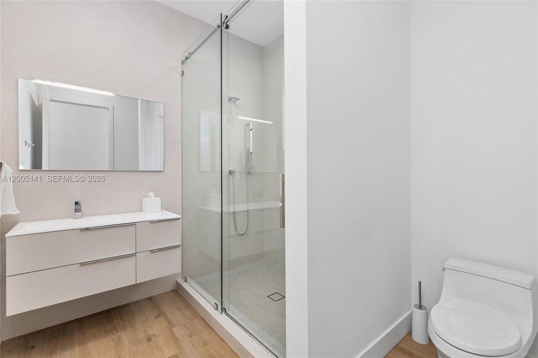 For Sale: $7,730,000 (5 beds, 4 baths, 4303 Square Feet)
