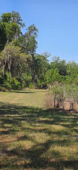 На продажу: $430,000 (40.00 acres)