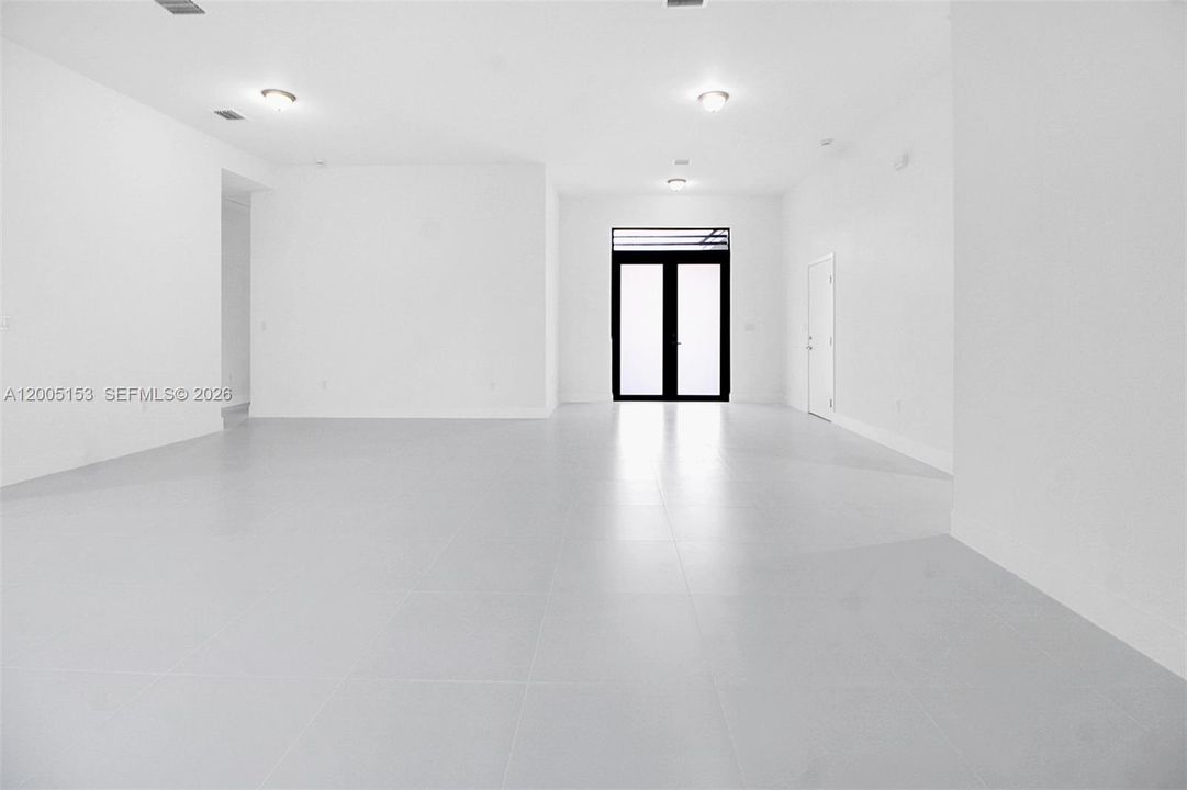 В аренду: $5,400 (5 спален, 4 ванн, 0 Квадратных фут)