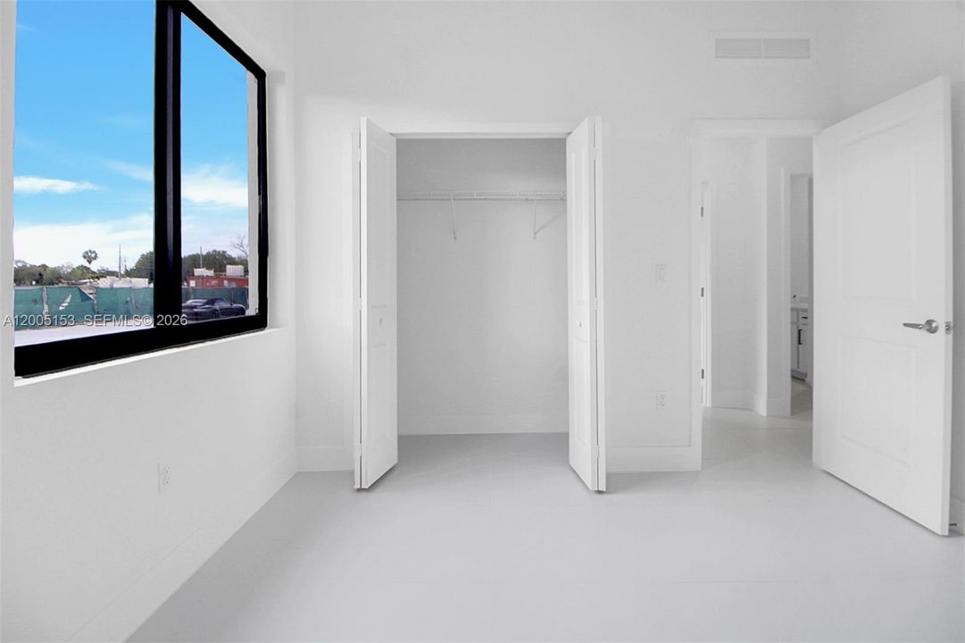 В аренду: $5,400 (5 спален, 4 ванн, 0 Квадратных фут)
