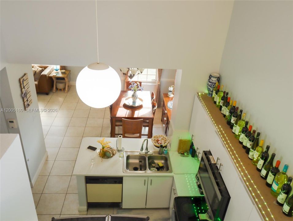 Recently Sold: $459,000 (2 beds, 2 baths, 1160 Square Feet)