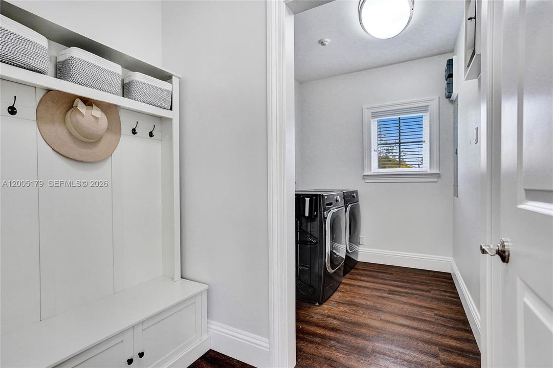 Mud room that leads to the laundry room