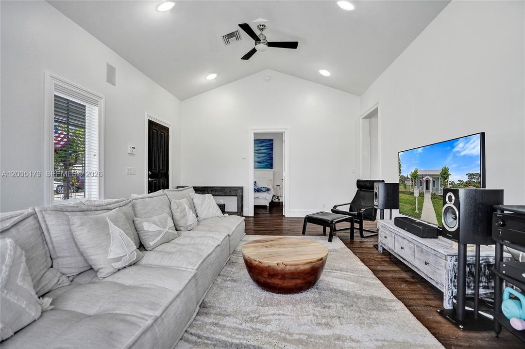 For Sale: $775,000 (4 beds, 3 baths, 2027 Square Feet)