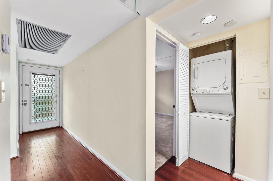 016-3301ArubaWay-C1-CoconutCreek-FL-3306