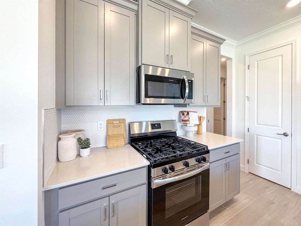 PBH_Glynlea_Victoria_Pic_Kitchen_3of3_F1