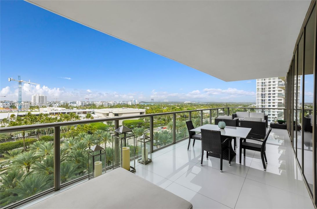 Active With Contract: $25,000 (2 beds, 2 baths, 1777 Square Feet)