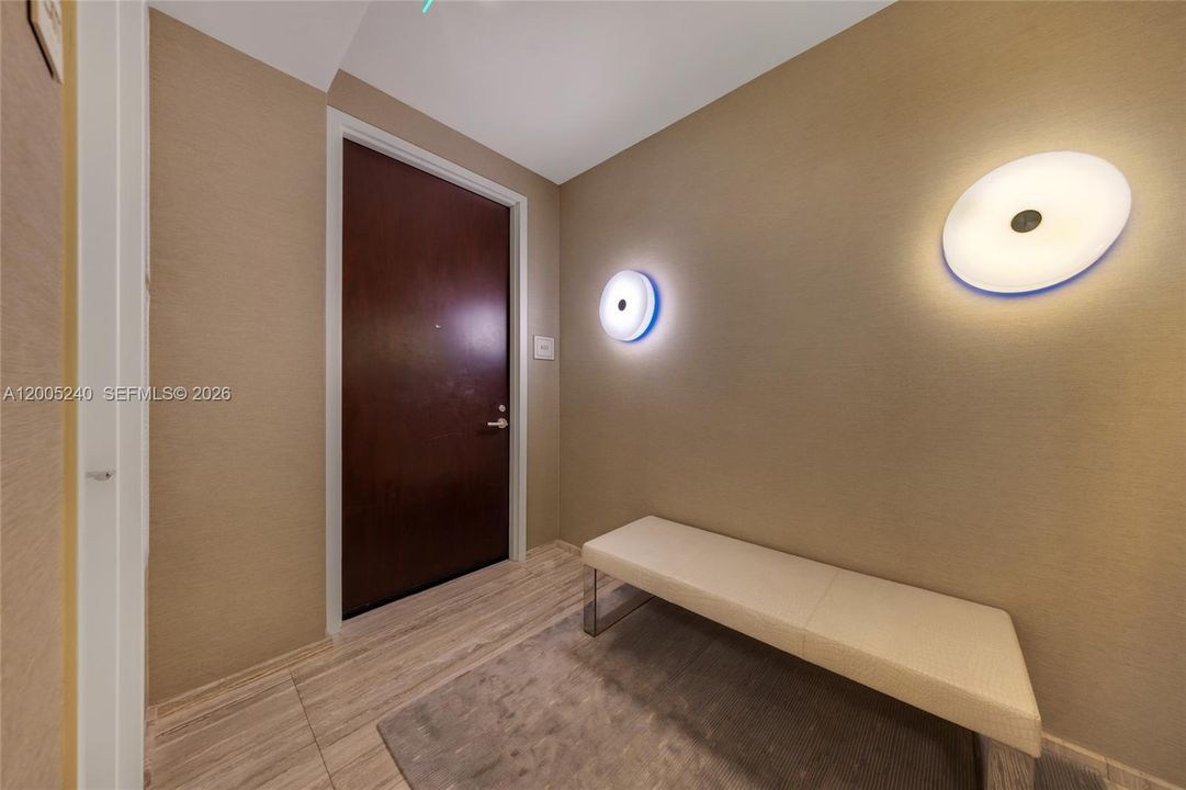 Active With Contract: $25,000 (2 beds, 2 baths, 1777 Square Feet)