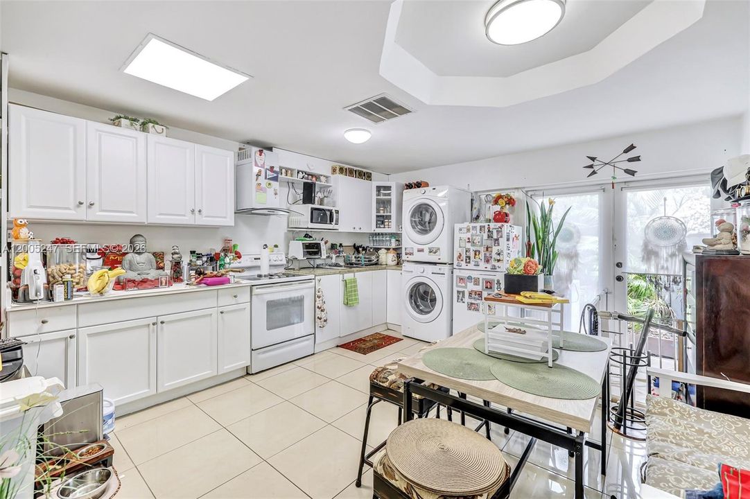 For Sale: $1,450,000 (0 beds, 0 baths, 4193 Square Feet)