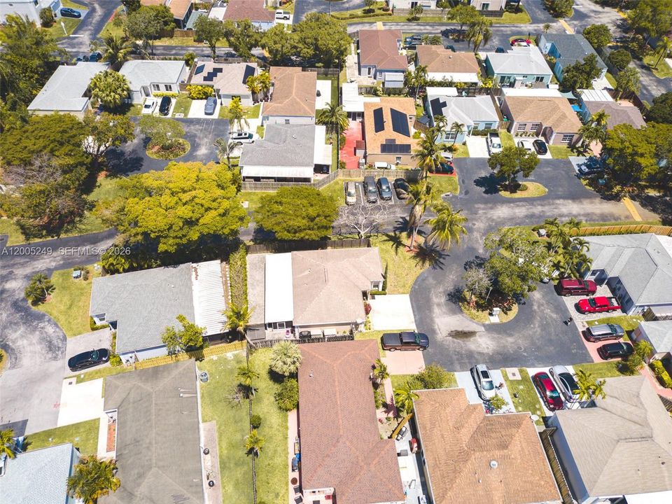 Active With Contract: $499,000 (3 beds, 2 baths, 1369 Square Feet)