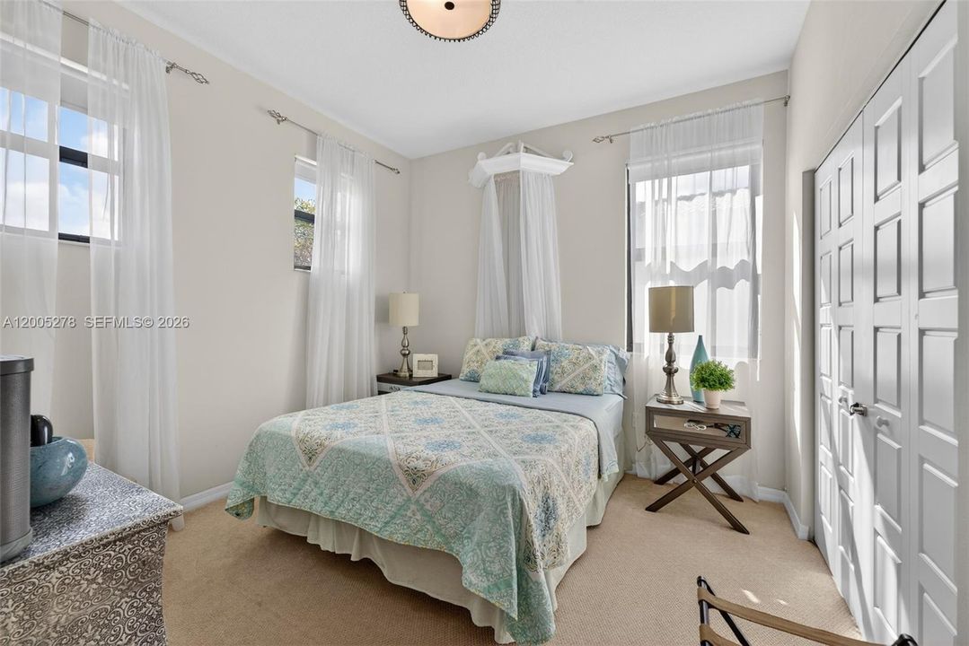 For Rent: $6,000 (4 beds, 2 baths, 2318 Square Feet)