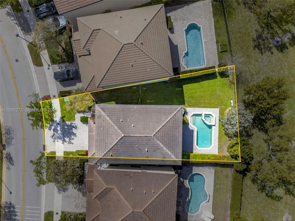 For Rent: $6,000 (4 beds, 2 baths, 2318 Square Feet)