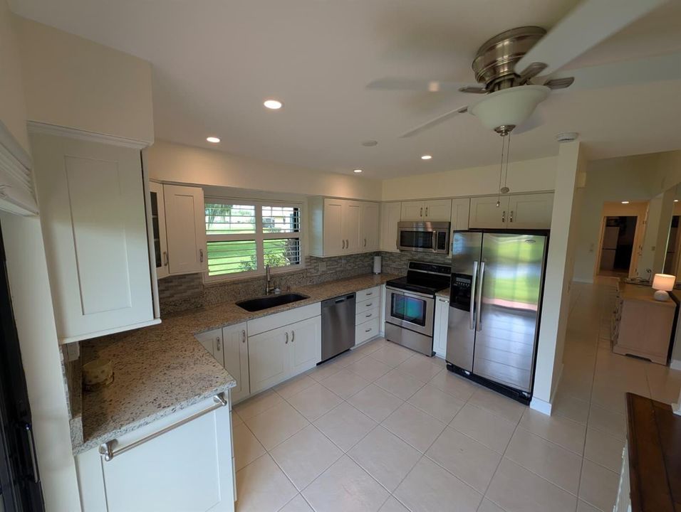 kitchen pic 4