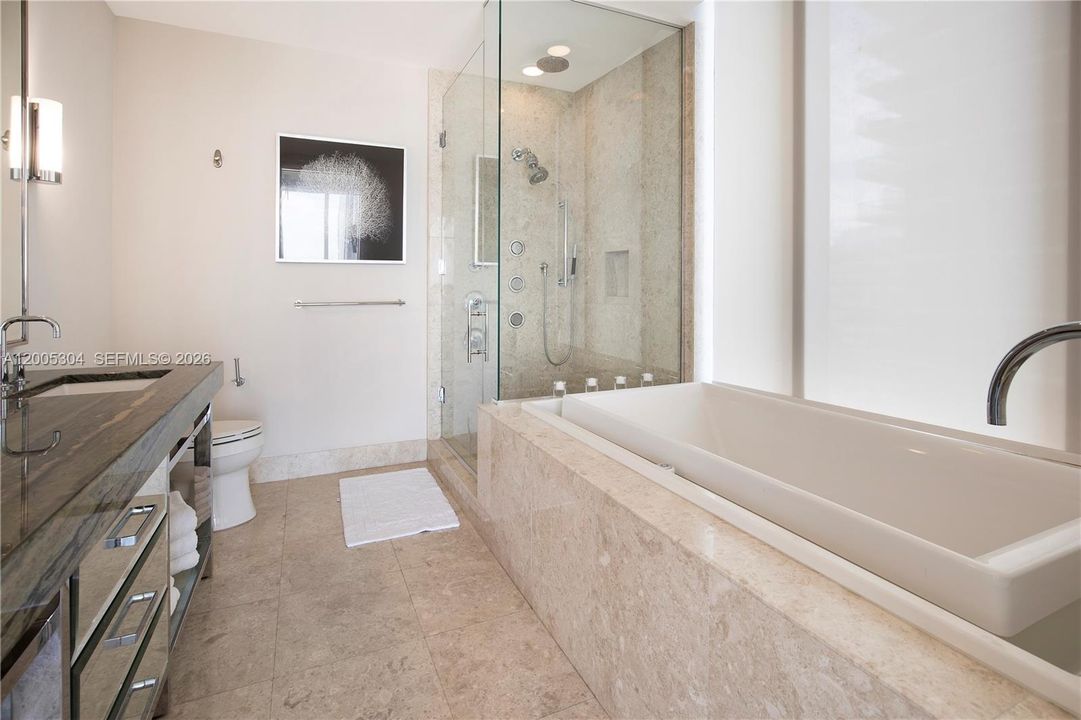For Sale: $4,495,000 (2 beds, 2 baths, 1777 Square Feet)