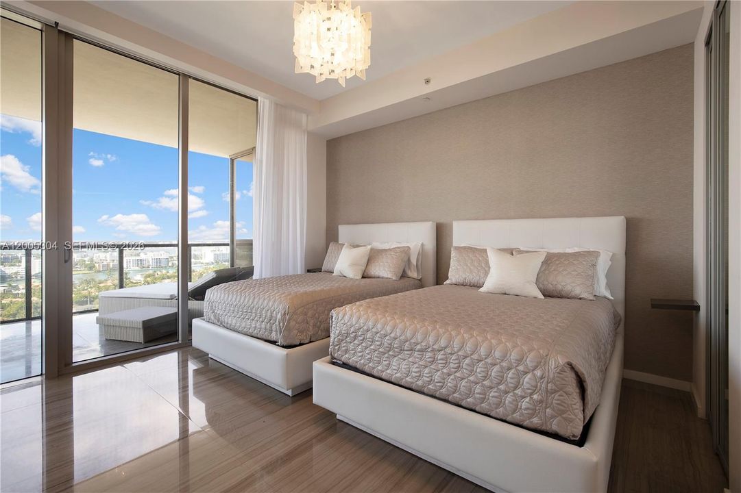 For Sale: $4,495,000 (2 beds, 2 baths, 1777 Square Feet)