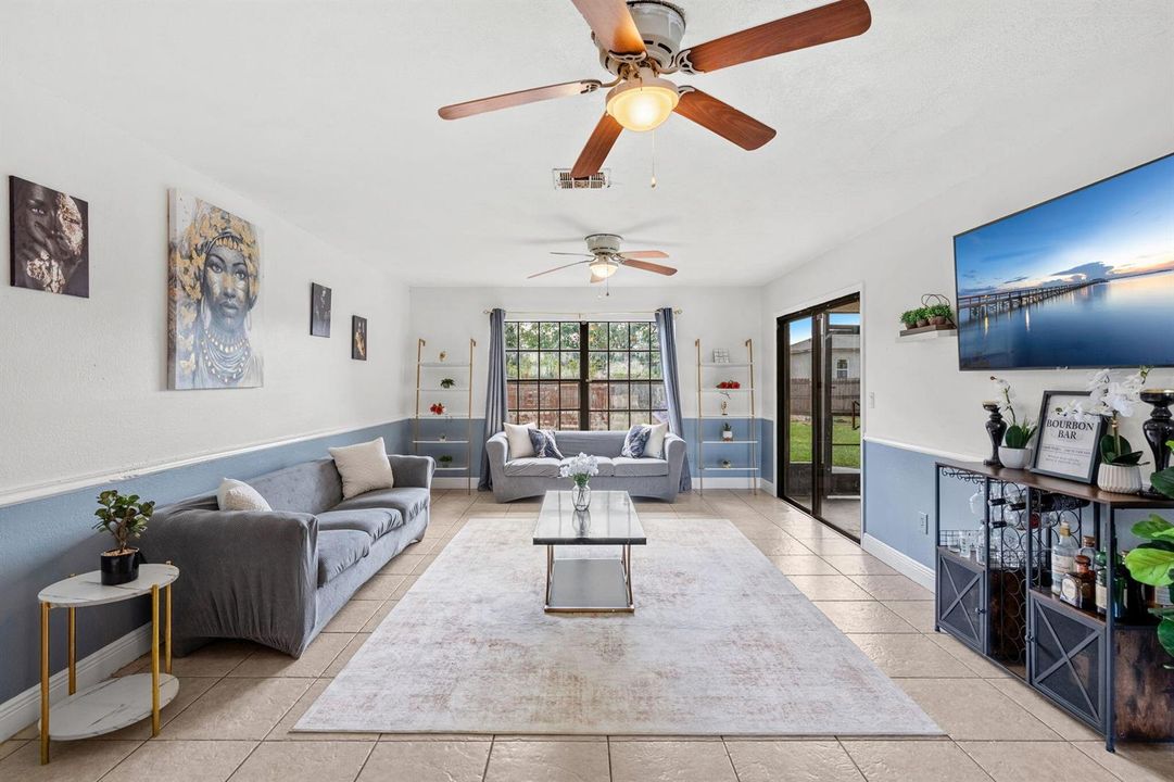 Living Room Center