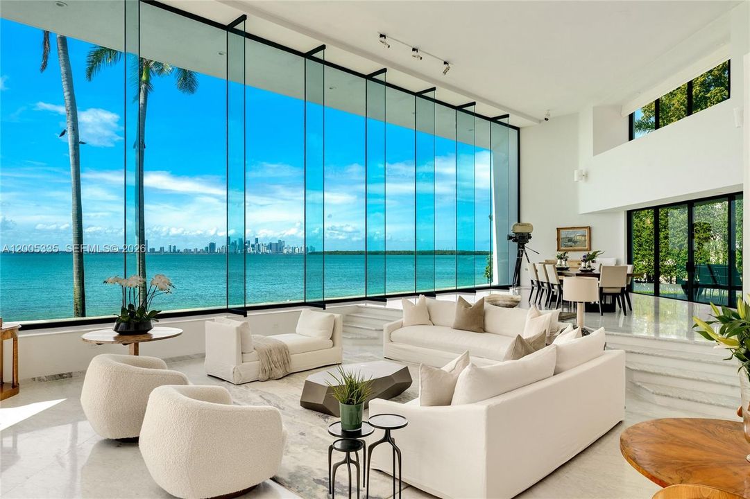 For Sale: $237,000,000 (5 beds, 7 baths, 11528 Square Feet)