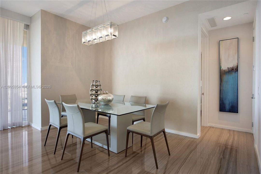 В аренду: $25,000 (2 спален, 2 ванн, 1777 Квадратных фут)