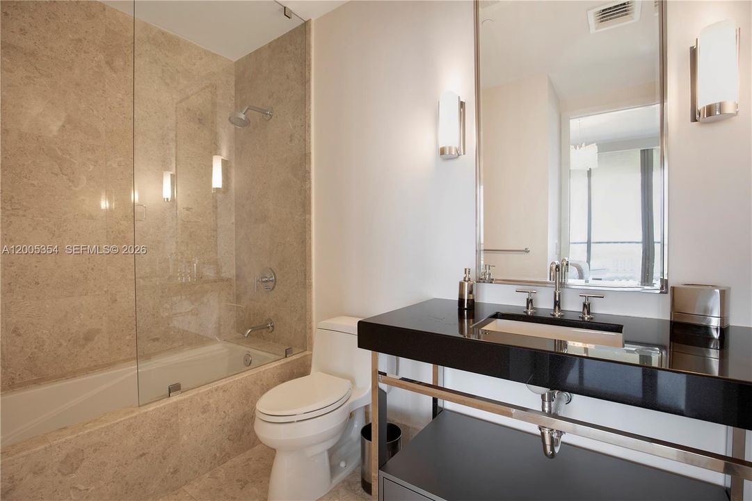 В аренду: $25,000 (2 спален, 2 ванн, 1777 Квадратных фут)