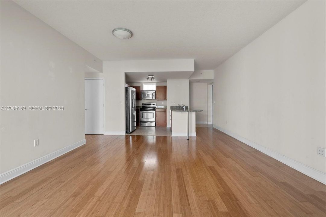 Activo con contrato: $380,000 (2 camas, 2 baños, 1194 Pies cuadrados)