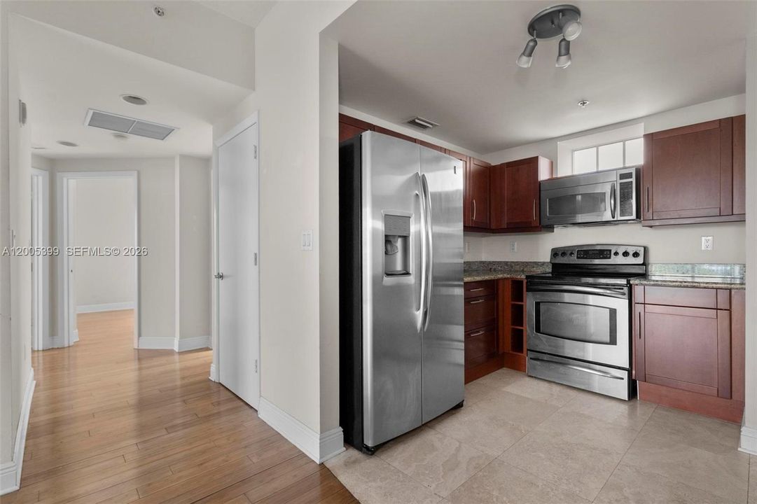 Activo con contrato: $380,000 (2 camas, 2 baños, 1194 Pies cuadrados)