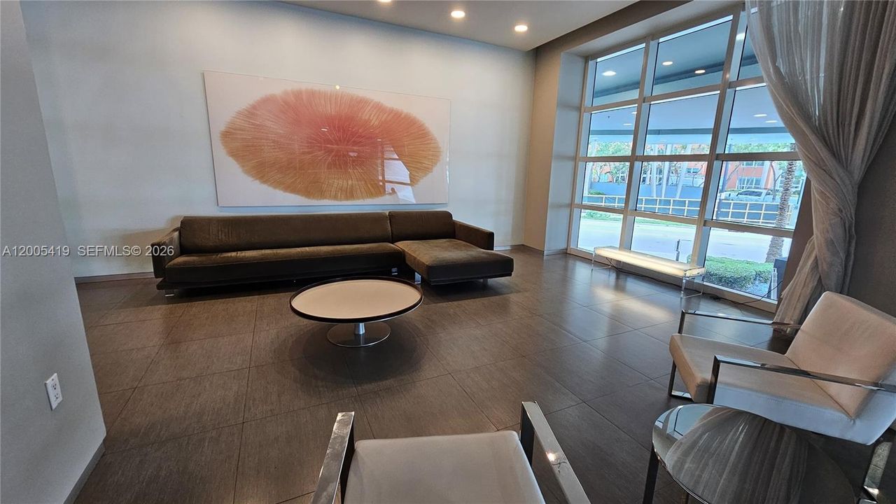 En Venta: $399,000 (1 camas, 1 baños, 663 Pies cuadrados)