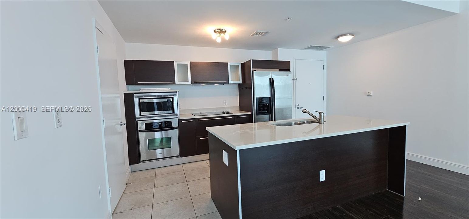 En Venta: $399,000 (1 camas, 1 baños, 663 Pies cuadrados)