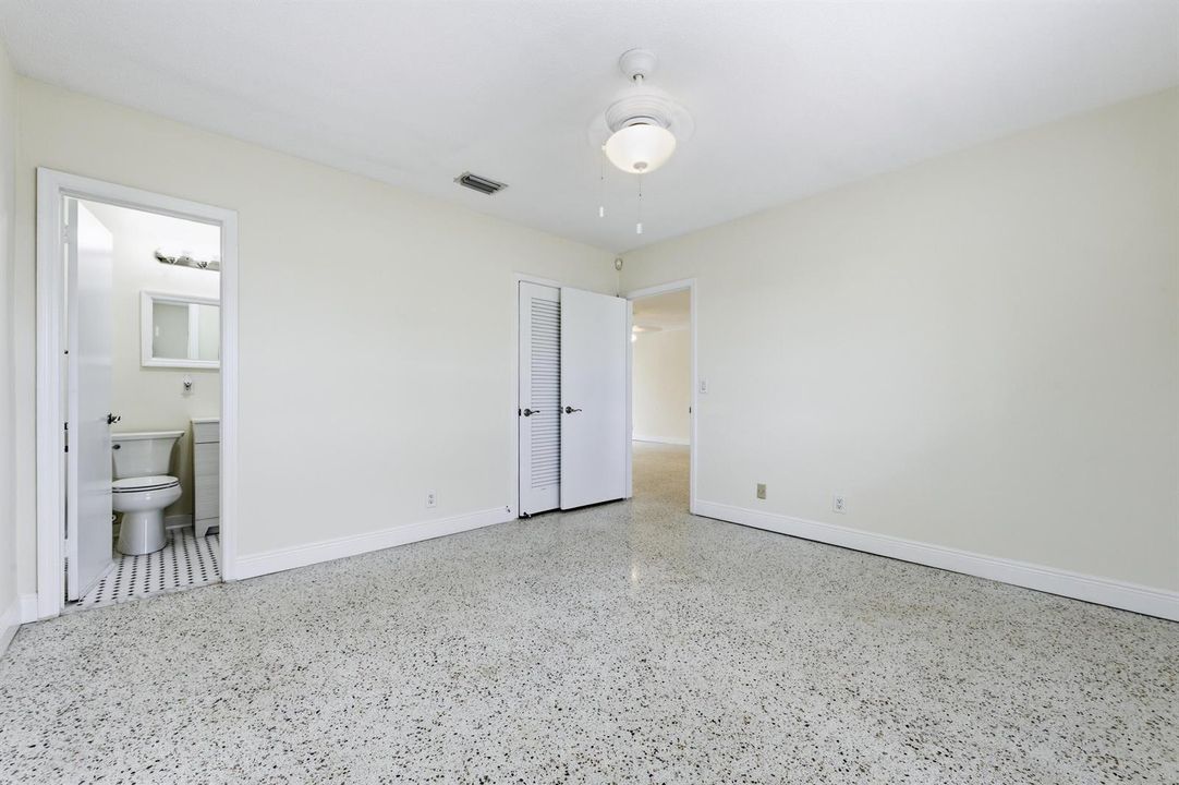 5650_Lake_Osborne_Dr_Lake_Worth_023