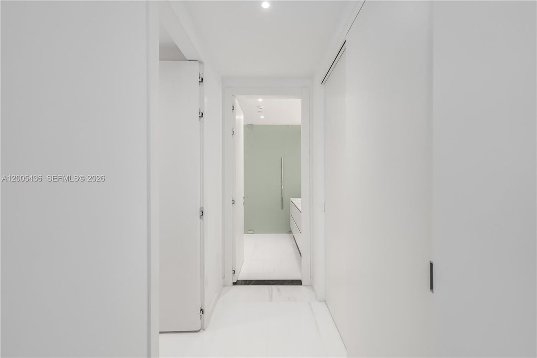 En Renta: $21,000 (3 camas, 3 baños, 2220 Pies cuadrados)