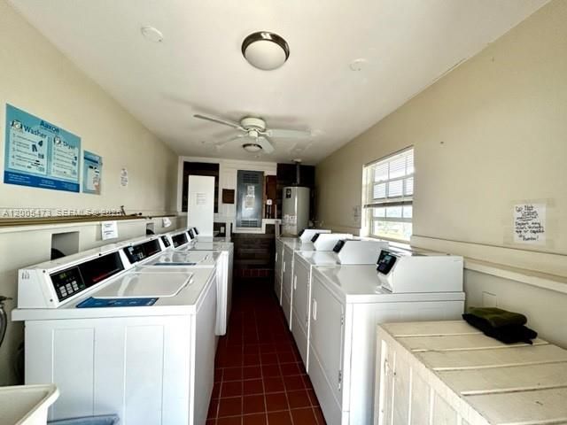 Active With Contract: $105,000 (1 beds, 1 baths, 665 Square Feet)