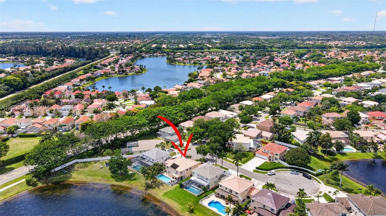 En Venta: $850,000 (5 camas, 3 baños, 3051 Pies cuadrados)