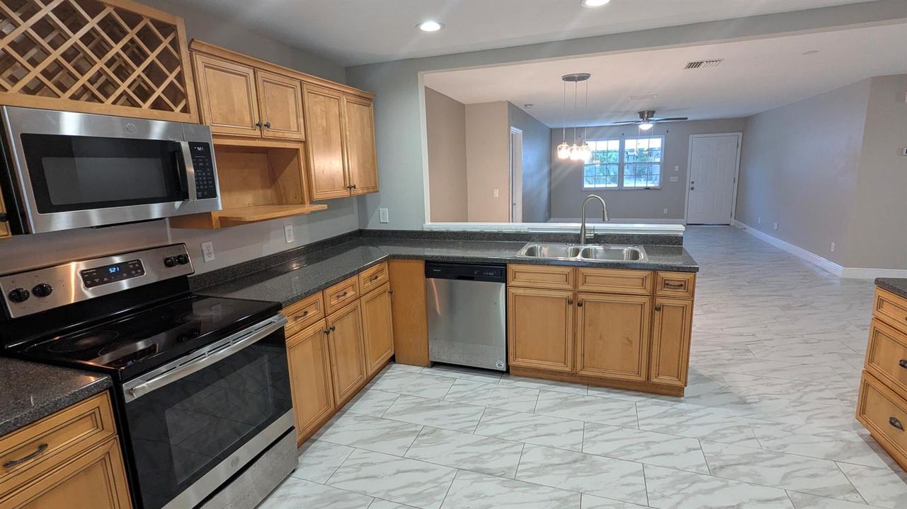795 Rolling Hill Dr, Sebastian 32958