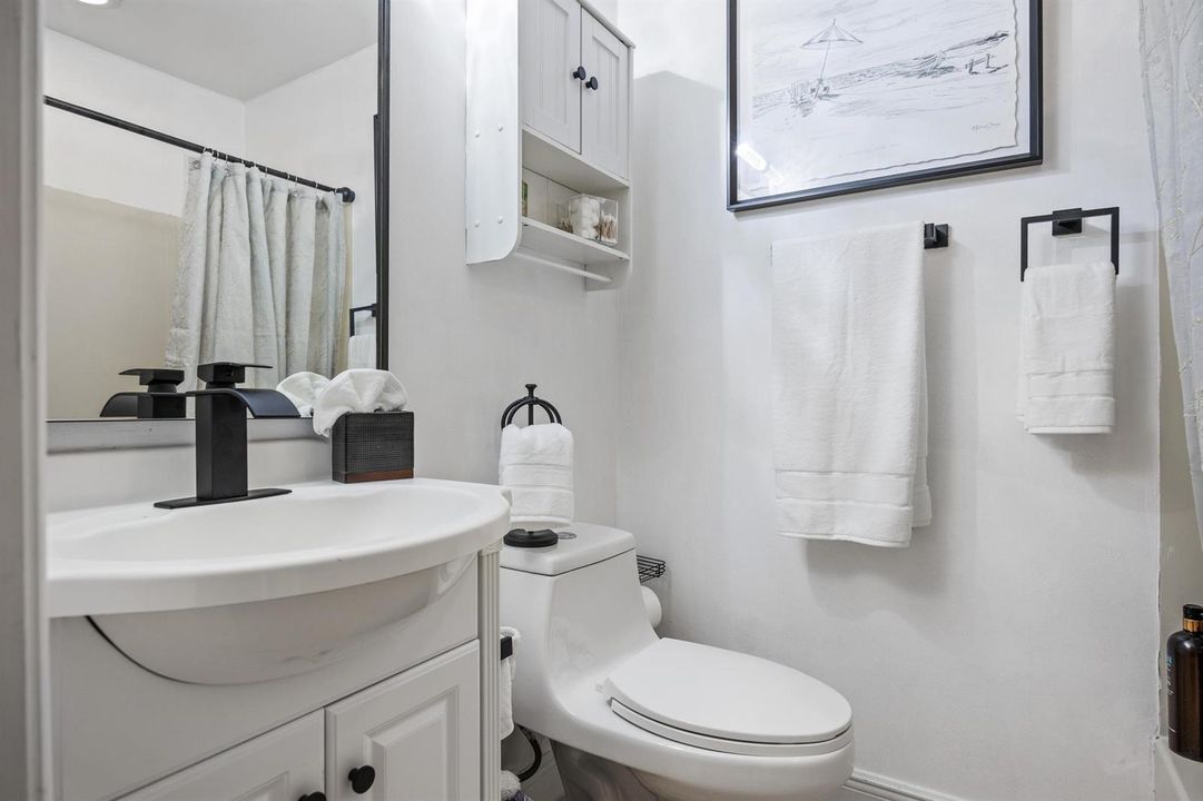 11621 NW 21st Ct-63