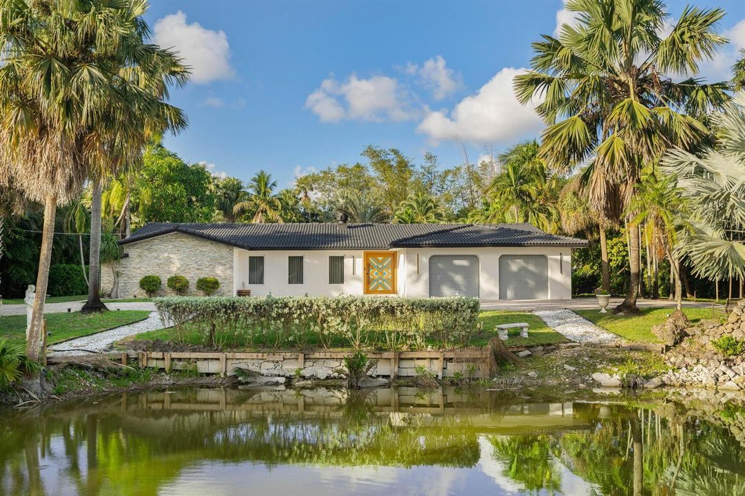11621 NW 21st Ct-2