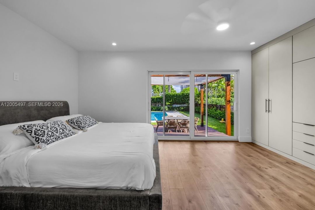 For Rent: $15,000 (4 beds, 3 baths, 2118 Square Feet)