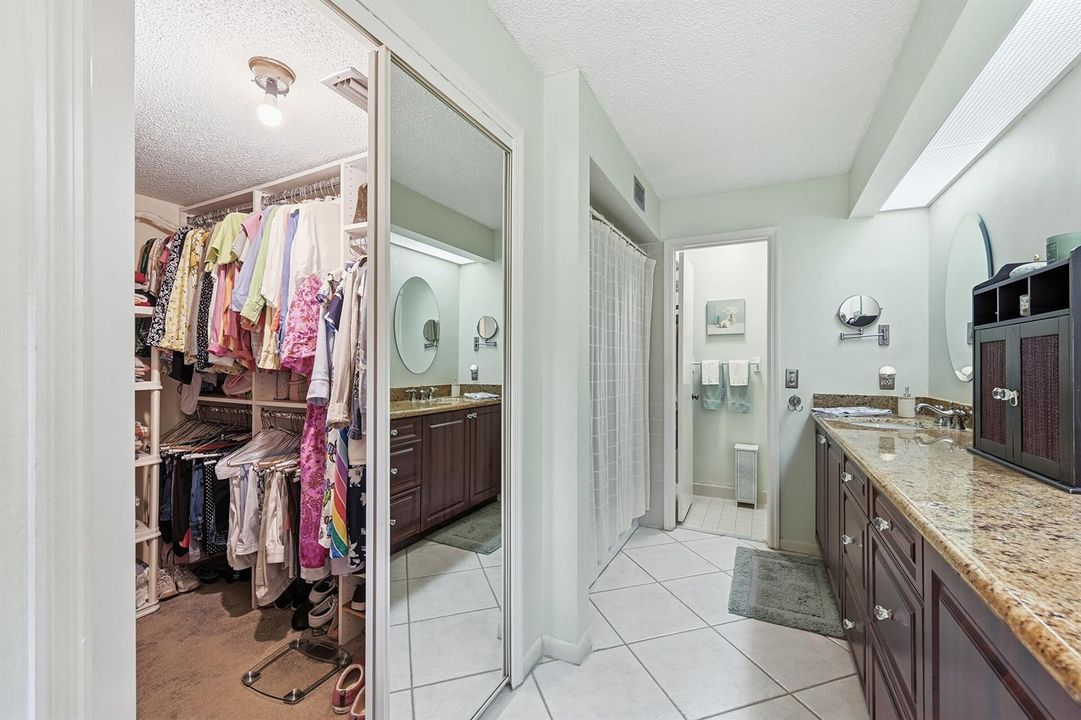8362 Waterford Ave - Master Bath 4