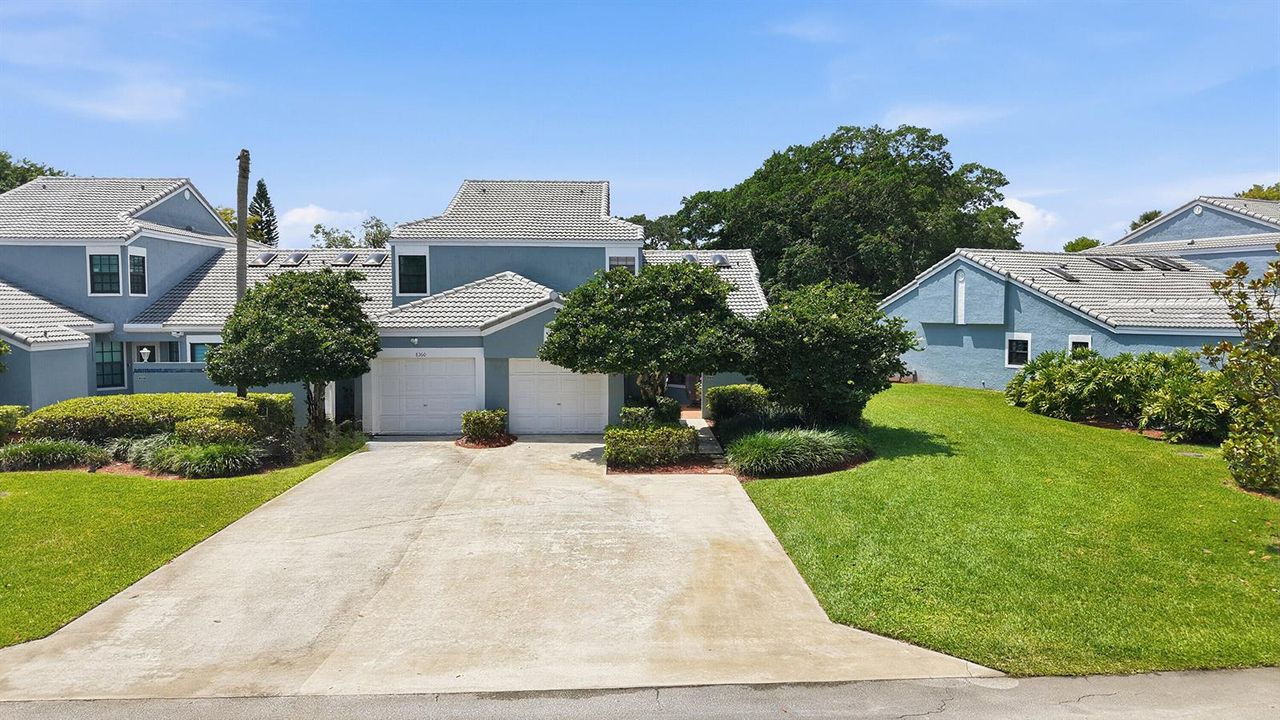 8362 Waterford Ave - Exterior 1