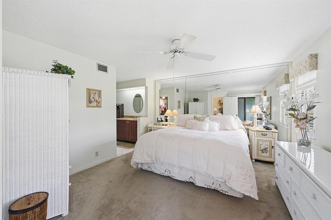 8362 Waterford Ave - Master Bed 1