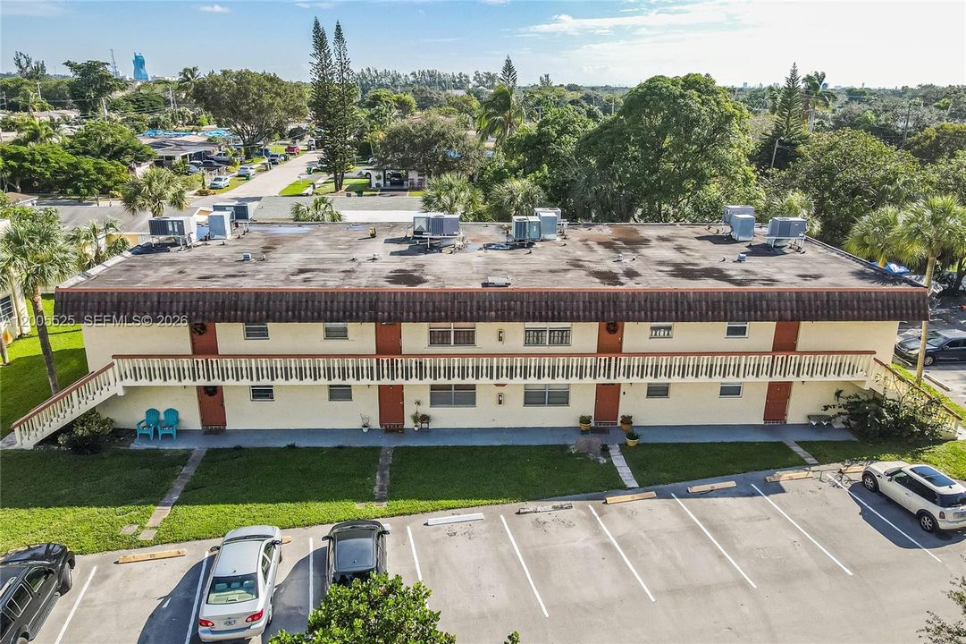 En Venta: $190,000 (2 camas, 2 baños, 1000 Pies cuadrados)