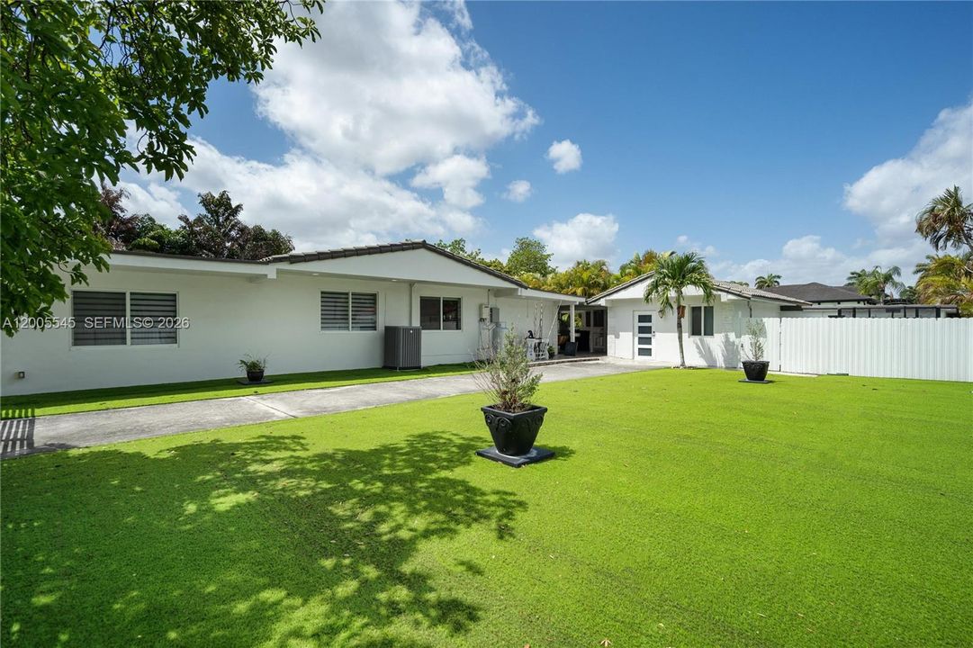 Activo con contrato: $1,375,000 (3 camas, 2 baños, 1820 Pies cuadrados)