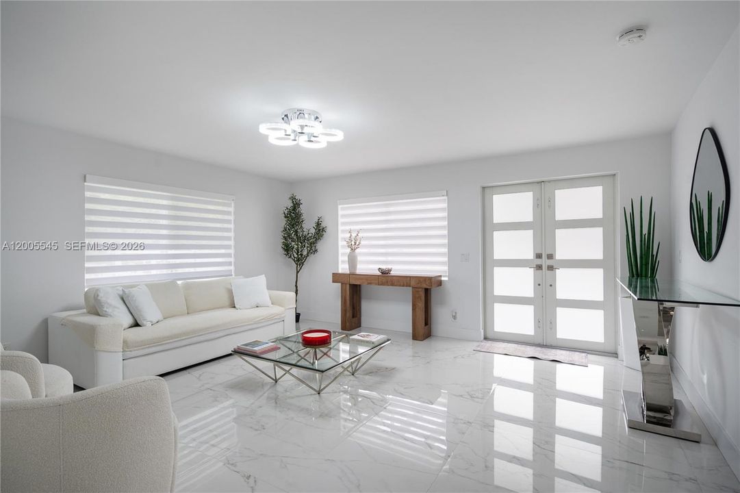 Activo con contrato: $1,375,000 (3 camas, 2 baños, 1820 Pies cuadrados)