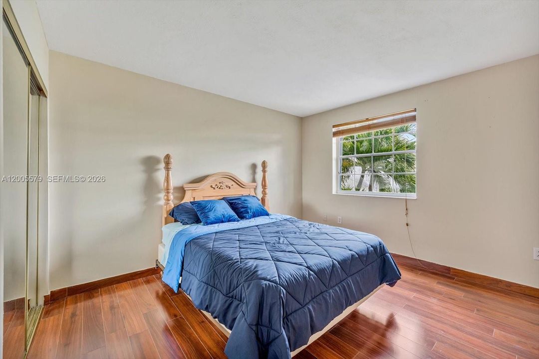 En Venta: $670,000 (4 camas, 3 baños, 1837 Pies cuadrados)